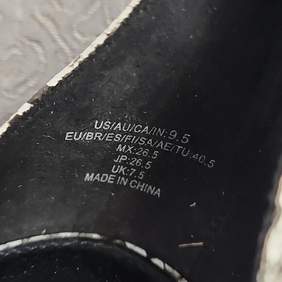 Amazon Essentials Heeled Snake Skin Print Sandal, 9.5 - Picture 6 of 7